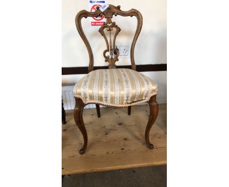  Sale Item:    CHAIR &amp; STANDARD LAMP (AF)   Vat Status:   No Vat   Buyers Premium:  This lot is subject to a Buyers Premi
