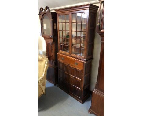  Sale Item:    DISPLAY CABINET &amp; UNDER CABINET   Vat Status:   No Vat   Buyers Premium:  This lot is subject to a Buyers 