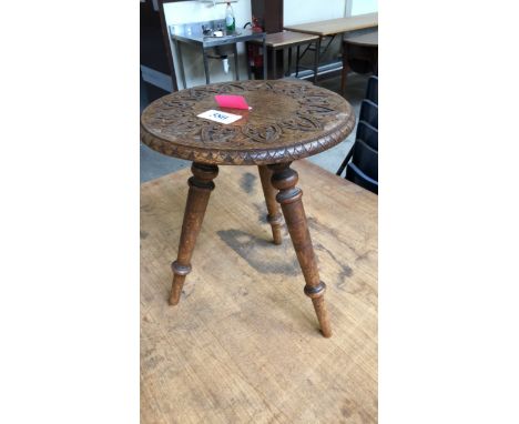  Sale Item:    TRIPOD TABLE   Vat Status:   No Vat   Buyers Premium:  This lot is subject to a Buyers Premium of 15% + Vat @ 