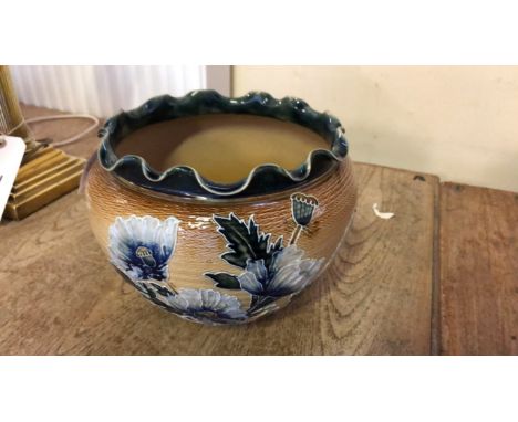  Sale Item:    DOULTON FLORAL PLANTER (AF)   Vat Status:   No Vat   Buyers Premium:  This lot is subject to a Buyers Premium 