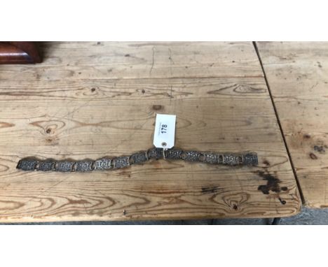  Sale Item:    SILVER BELT   Vat Status:   No Vat   Buyers Premium:  This lot is subject to a Buyers Premium of 15% + Vat @ 2