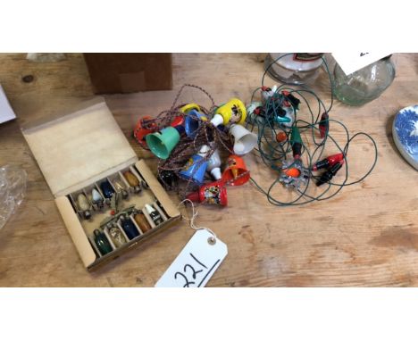  Sale Item:    2 BOXES XMAS LIGHTS (AF)   Vat Status:   No Vat   Buyers Premium:  This lot is subject to a Buyers Premium of 