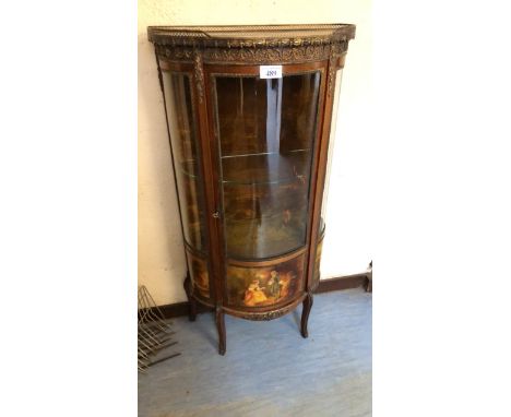  Sale Item:    FRENCH STYLE DISPLAY CABINET   Vat Status:   No Vat   Buyers Premium:  This lot is subject to a Buyers Premium