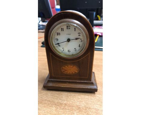  Sale Item:    SMALL INLAID CLOCK (AF)   Vat Status:   No Vat   Buyers Premium:  This lot is subject to a Buyers Premium of 1