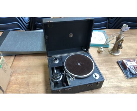  Sale Item:    WIND UP TABLE TOP GRAMOPHONE(AF)   Vat Status:   No Vat   Buyers Premium:  This lot is subject to a Buyers Pre