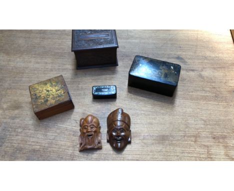  Sale Item:    BOX -SMALL BOXES &amp; MASKS   Vat Status:   No Vat   Buyers Premium:  This lot is subject to a Buyers Premium