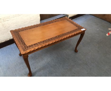  Sale Item:    COFFEE TABLE   Vat Status:   No Vat   Buyers Premium:  This lot is subject to a Buyers Premium of 15% + Vat @ 