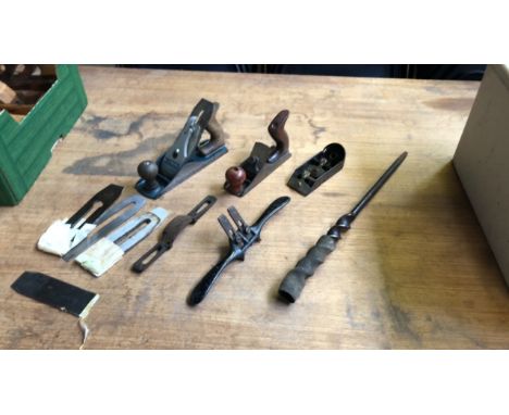 Sale Item:    BOX PLANES ETC(AF)   Vat Status:   No Vat   Buyers Premium:  This lot is subject to a Buyers Premium of 15% + 