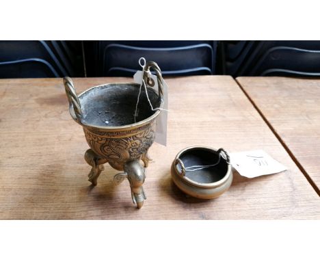  Sale Item:    BRAS ELEPHANT POT &amp; INCENSE BURNER  Vat Status:   No Vat   Buyers Premium:  This lot is subject to a Buyer