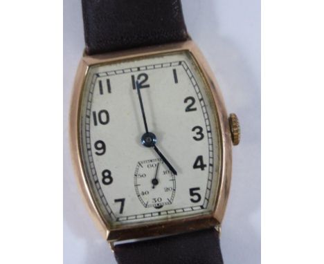 GENTS VINTAGE GOLD WATCH, ROMAN NUMERALS, SUBSIDIARY SECONDS AND LEATHER STRAP,  approx. 29 x 25 mm exc.crown