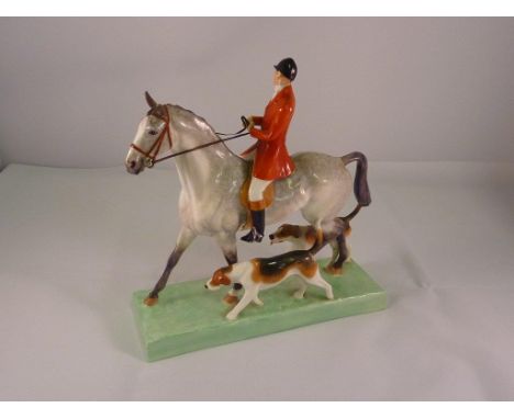 ROYAL WORCESTER 3115 HUNTSMAN & HOUNDS DORIS LINDNER, SMALL CHIP TO LEFT EAR
