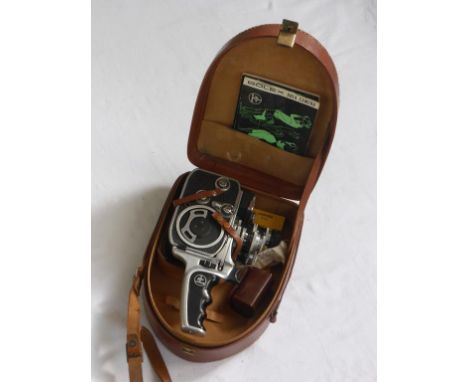 BOLEX D8LA CINE CAMERA WITH FITTED LEATHER CASE