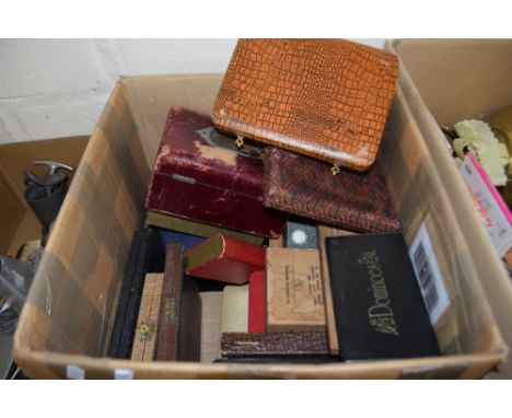 BOX OF MIXED ITEMS CRIBBAGE BOARD, CUTLERY CASES