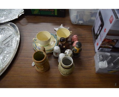 MIXED LOT: CLARICE CLIFF CORONATION CUPS AND SAUCERS, CRUET ITEMS ETC