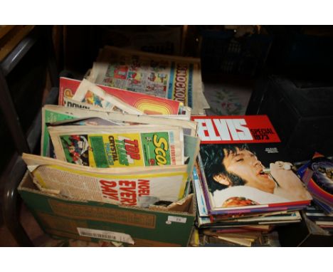 A QUANTITY OF VINTAGE COMICS AND ANNUALS TO INCLUDE 1970S SCORCHER SCORE, TAMMY, POPSWOP ETC.