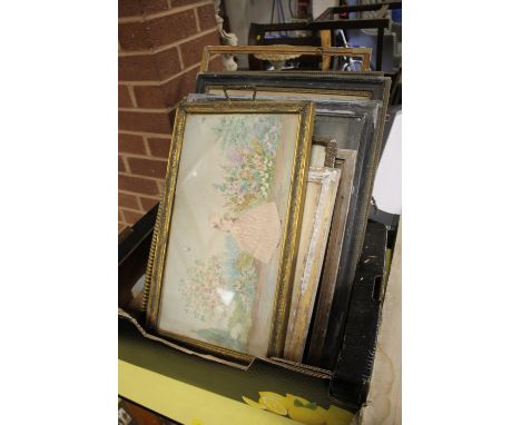A TRAY OF VINTAGE FRAMES, TRAYS ETC. 