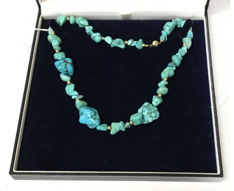 VINTAGE 9CT GOLD TURQUOISE NECKLACE - 44 CMS