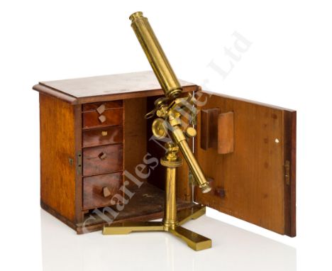 AN EARLY ANDREW PRITCHARD COMPOUND MONOCULAR MICROSCOPE, ENGLISH 1835-1838 signed on the tube and foot Andrew Pritchard 263 S