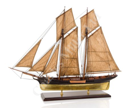 AN EXHIBITION STANDARD 1:32 SCALE STATIC DISPLAY MODEL OF THE RUSSIAN IMPERIAL YACHT QUEEN VICTORIA , ORIGINALLY BUILT BY J. 