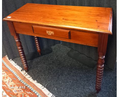 Reproduction of a Victorian console table, raised on bobbled legs. [76x92x39.5cm] 