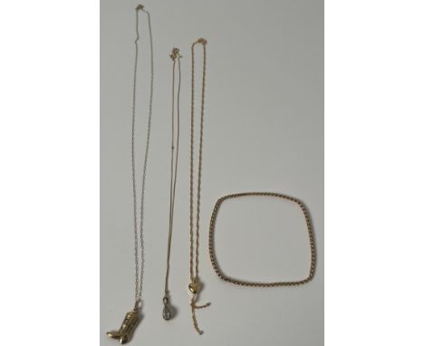 Three 9ct yellow gold necklaces and pendant with a 9ct yellow gold bangle. [9.69grams] 