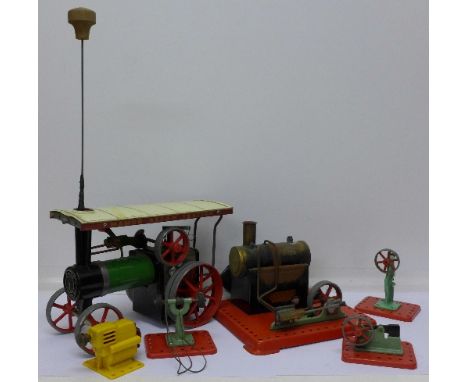 A Mamod TE1A steam traction engine and a Mamod steam engine and other accessories