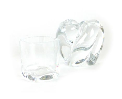 A French clear glass candle holder by Serres, h. 7.5 cm, together with an Orrefors etched glass vase, h. 6 cm CONDITION REPOR