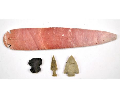 A Native American stone tool (notched thumb scraper), circa 2000BC/1700AD, two American Paleo-Indian flint arrow heads, one f