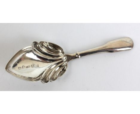 THOMAS MILLINGTON; a George III hallmarked silver caddy spoon with part gadrooned decoration, Birmingham 1826, length 11cm, a