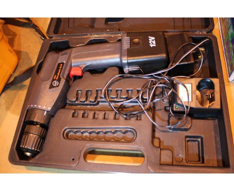 Cased 12v cordless drill. Not available for in-house P&P, contact Paul O'Hea at Mailboxes on 01925 659133Condition Report: Al