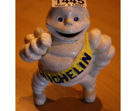 Cast iron Michelin Man moneybox, H: 15 cm. P&amp;P Group 2 (£18+VAT for the first lot and £3+VAT for subsequent lots) 