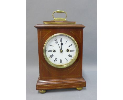 Mahogany cased mantle clock, with brass movement numbered 1488, striking on a gong, 40cm including brass handle 