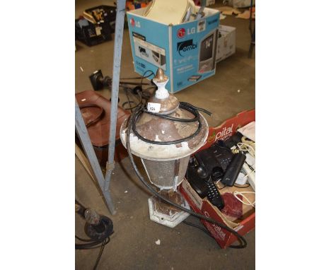 ALUMINIUM FRAMED OUTDOOR LANTERN