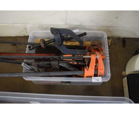 ONE BOX OF VARIOUS MIXED TOOLS