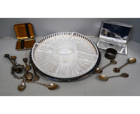 A Walker &amp; Hall plated hors-d’oeuvres dish, a silver napkin ring, teaspoons and two cases