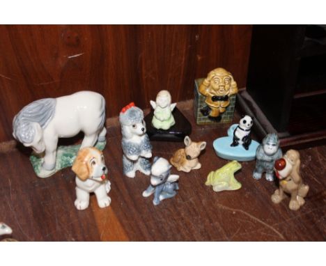 A COLLECTION OF WADE WHIMSIES AND FIGURES ETC. TO INCLUDE A SHETLAND PONY FIGURE, HUMPTY DUMPTY, LADY AND THE TRAMP ETC. TOGE