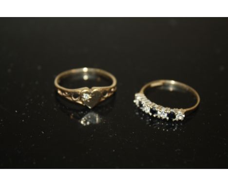 TWO LADIES 9CT GOLD DRESS RINGS, HALF ETERNITY RING SIZE K, HEART SHAPED EXAMPLE SIZE M, COMBINED WEIGHT 2.3 g (2)