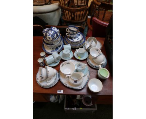 Collection of assorted ceramics to include Royal Worcester Woodland, Royal Doulton Colony etc.