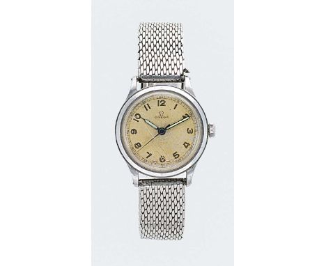 Omega - A steel military style wristwatch, circa 1956, model number 2179/4, serial number 10163068, circular cream coloured d