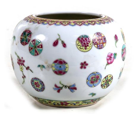 A Chinese brush washer decorated with flowers and roundels in enamel colours, red seal mark to underside, 10cms (4ins) high.