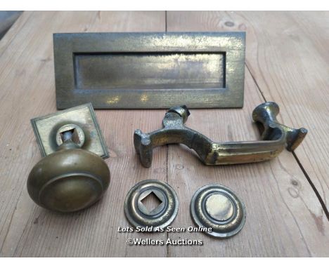 Set of front door brass door furniture. Letterplate 26.5cm x 10cm. Georgian style door pull. Doctor style door knocker 19.5cm