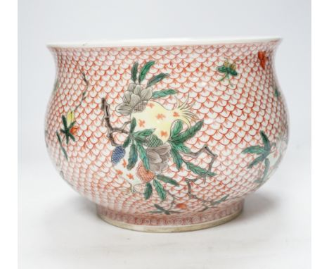 A Chinese famille verte jardiniere, Kangxi mark but later, 20cm diameter