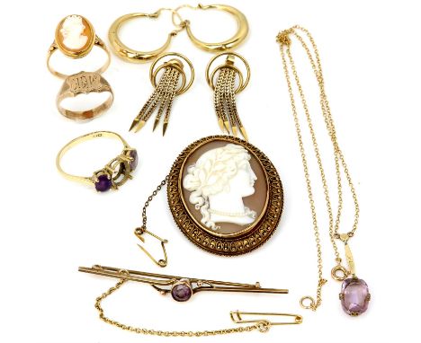 Collection of gold jewellery, including a pair of drop earrings, a pair of hoop earrings, a bar brooch, and a ring with centr