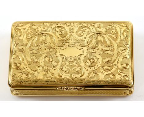 19th century continental gold snuff box, probably Swiss, the cover engraved with arabesques and engine turned detail, unhallm