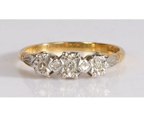 18 carat gold and diamond three stone ring, the three old cut diamonds, set in decorative white metal gallery, with elegant d