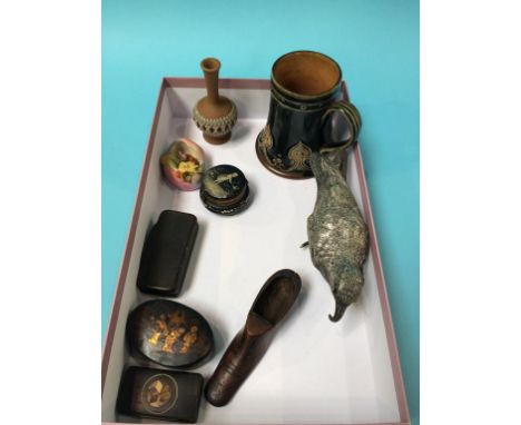 A tray of assorted, to include snuff boxes, Royal Doulton mug and an inkwell etc.