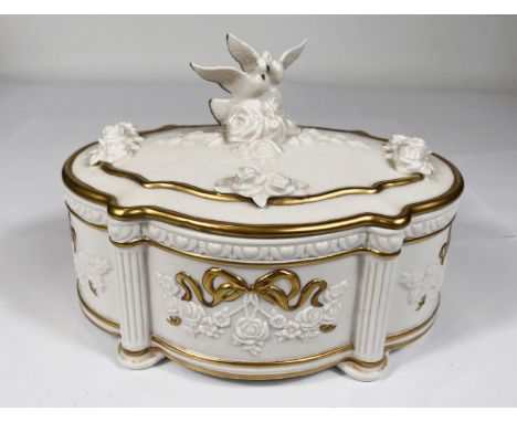 A modern Faberge 'Snow Dove' ceramic jewellery box 