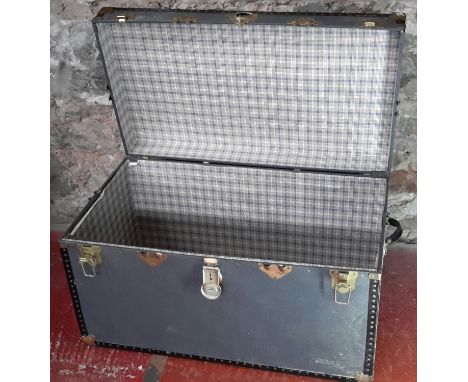 Vintage travel trunk 