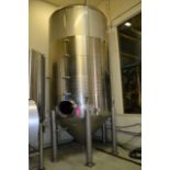 Mueller 120 barrel stainless steel jacketed tank, RIGGING FEE: $1800