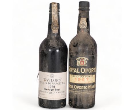 Royal Oporto 1967, Vintage Port x 1 bottleCapsule intact, 